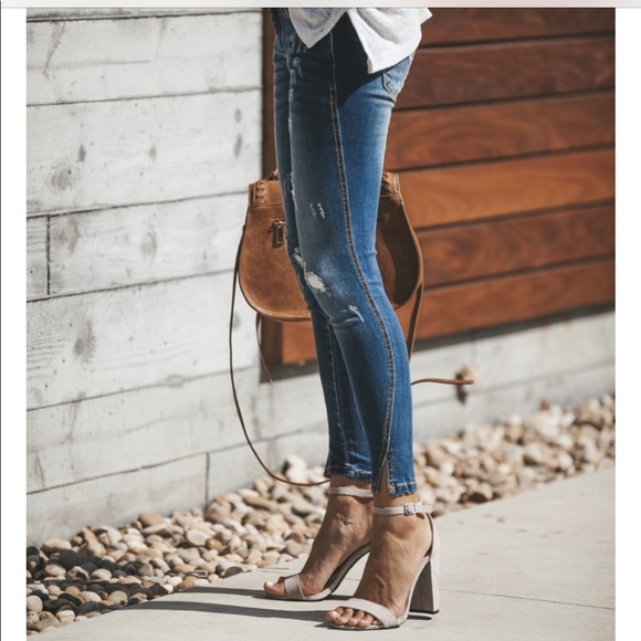 Kancan jeans sz3. - Picture 3 of 8